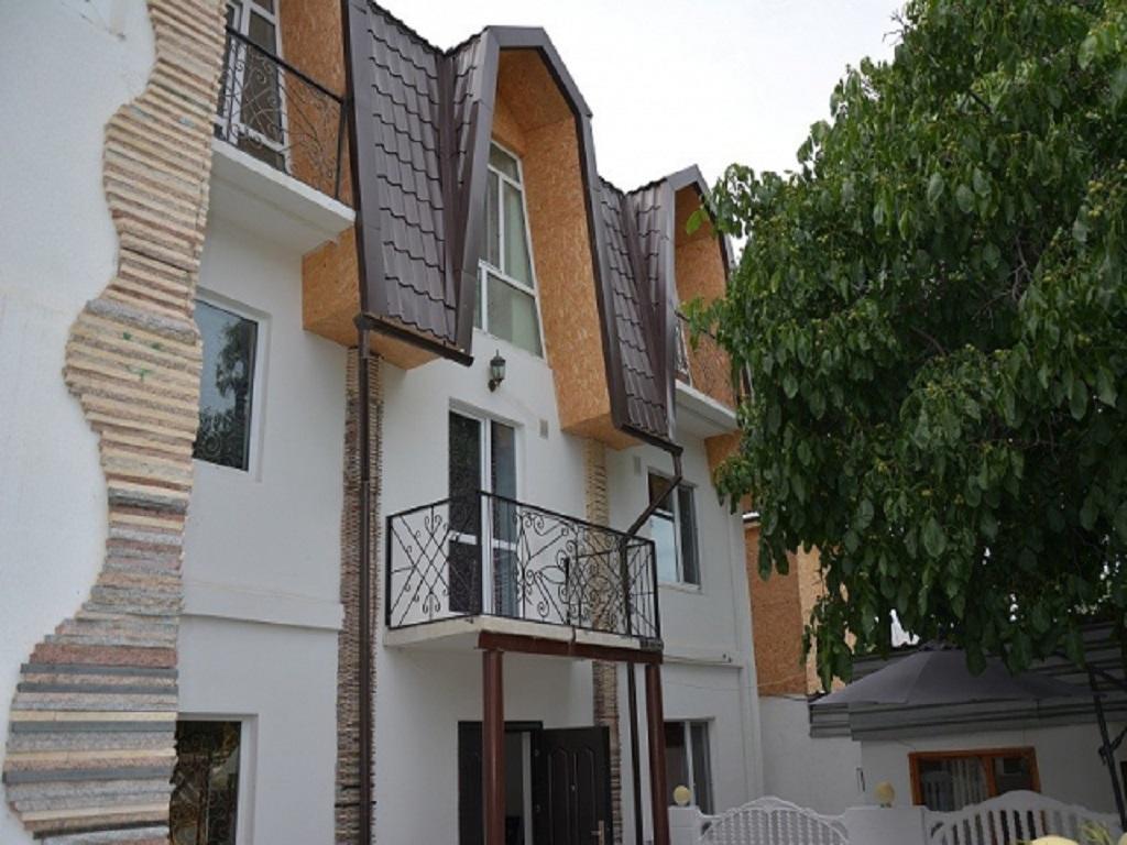 Guest House Albatros Cholpon-Ata Exterior photo